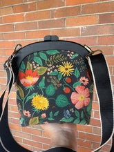 Load image into Gallery viewer, Large Floral Crossbody Clutch with Black Wooden Frame