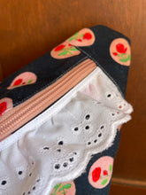 Load image into Gallery viewer, Women’s Cameo Rose Blaire bag