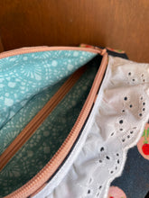 Load image into Gallery viewer, Women’s Cameo Rose Blaire bag