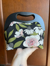 Load image into Gallery viewer, Black Botany Floral Wooden Handle Clutch bag