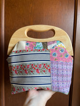 Load image into Gallery viewer, Vintage Patchwork Quilted wooden Handle Clutch bag