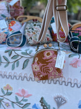 Load image into Gallery viewer, Alligator clutch crossbody bag