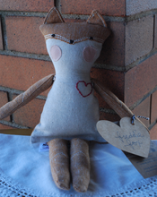 Load image into Gallery viewer, Freddie Fox- Mini Linen Doll