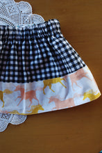 Load image into Gallery viewer, Flippity Skirt Size 3 Bunny/Unicorn