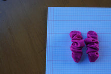 Load image into Gallery viewer, Pink Scrunchie Clip