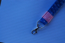 Load image into Gallery viewer, Blue Flower Key Fob