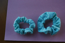 Load image into Gallery viewer, Blue Star Scrunchie