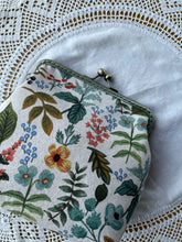 Load image into Gallery viewer, Floral Canvas Women’s Clutch
