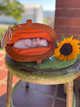 Load image into Gallery viewer, Women’s Wooden Handle Scissor Clutch Bag