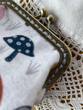 Load image into Gallery viewer, Colorful Mushroom Coin Purse