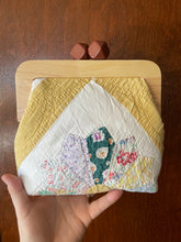 Load image into Gallery viewer, Vintage Quilt Wooden Handle Clutch