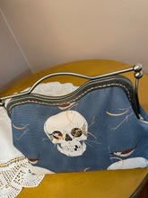 Load image into Gallery viewer, Women’s Clutch Bag Charley Harper Wrented Canvas Bag