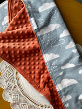 Load image into Gallery viewer, Cloud Flannel and Minky Blanket