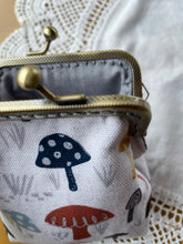Load image into Gallery viewer, Colorful Mushroom Coin Purse