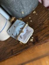 Load image into Gallery viewer, Bumblebee Coin Purse