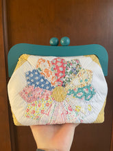 Load image into Gallery viewer, Blue Wooden Frame Vintage Quilt Clutch Bag