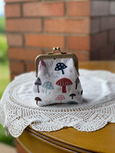 Load image into Gallery viewer, Colorful Mushroom Coin Purse