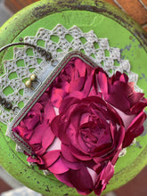 Load image into Gallery viewer, Women’s Rosette Handled Clutch/burgundy