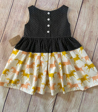 Load image into Gallery viewer, Unicorn Lazy Susan Dress size 6/7