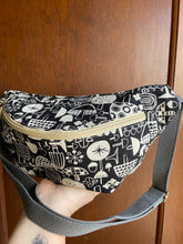 Load image into Gallery viewer, Mushroom Canvas Blaire Bag
