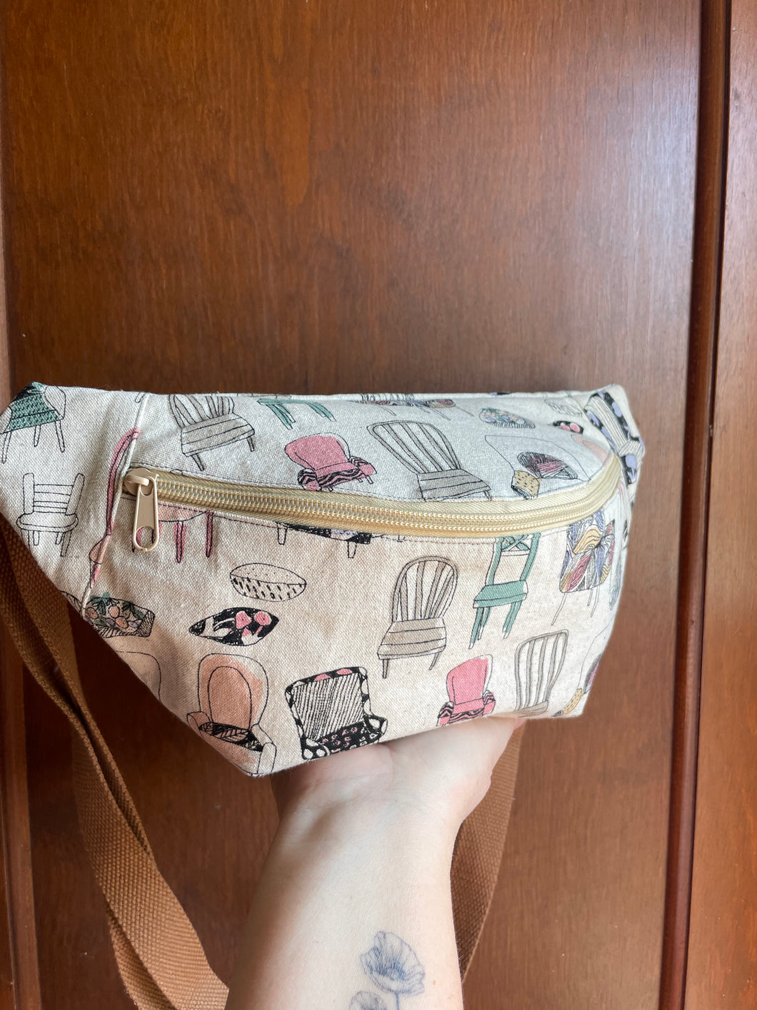 The Chairs Blaire Crossbody Sling Bag