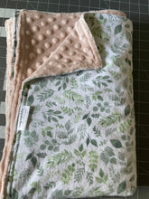 Load image into Gallery viewer, Flannel green leaves and blush pink minky blanket
