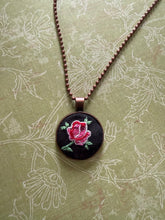 Load image into Gallery viewer, Vintage Linen Floral Rose Necklace Or Choker
