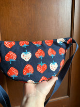 Load image into Gallery viewer, Strawberry Blaire Sling Bag
