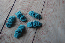 Load image into Gallery viewer, Blue Scrunchie Clip
