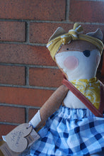 Load image into Gallery viewer, Fiona Fox Linen Doll
