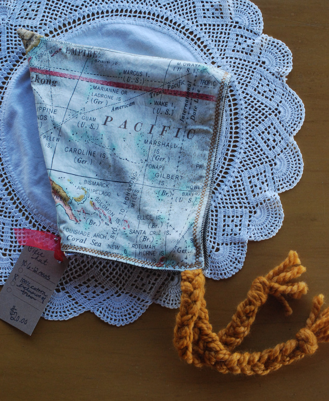 Map/Beige Flannel Size 6-12 month Pixie Hat