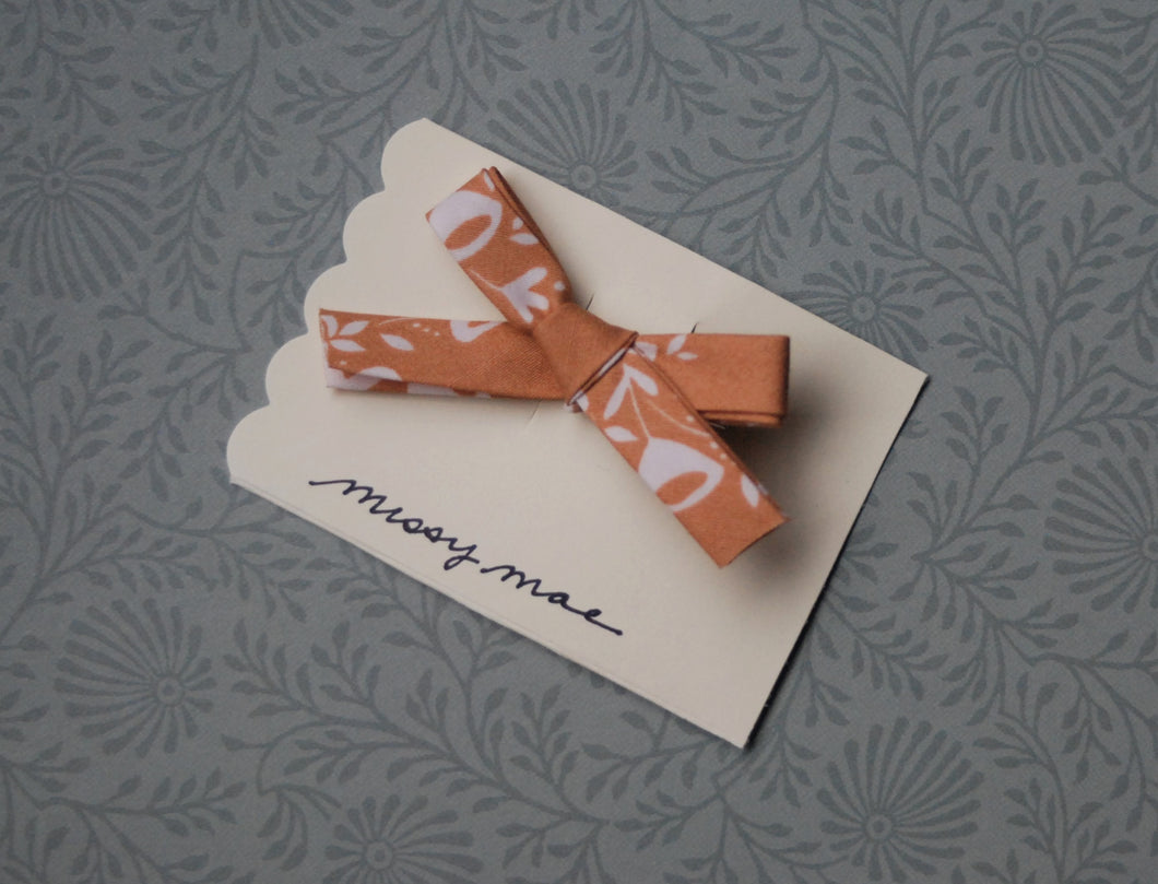 Bias Tape Bow Clip Ring o' Sands Floral