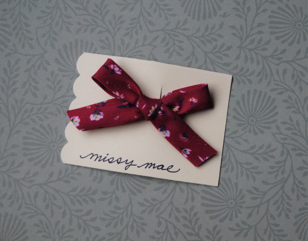 Bias Tape Bow Clip Fuchsia with Navy and White Flowers