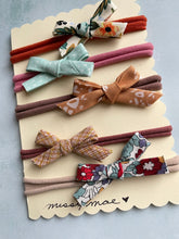Load image into Gallery viewer, SET OF 5 Bias Tape Bow Headbands
